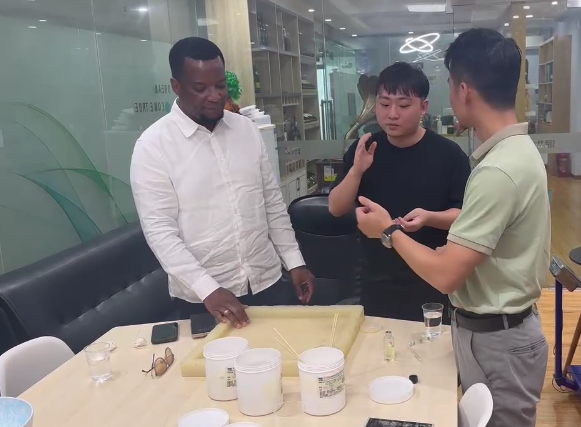 液體硅膠